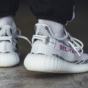 Yeezy v2 zebra